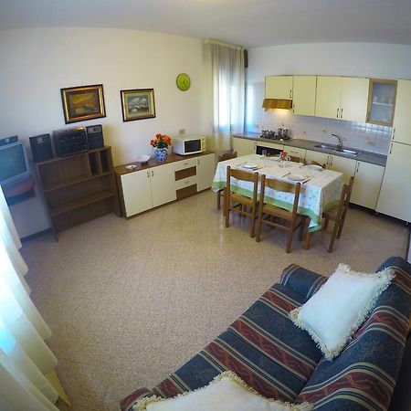 Caorle Economy Apartments Номер фото