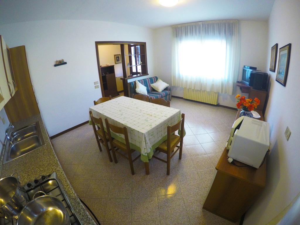 Caorle Economy Apartments Номер фото